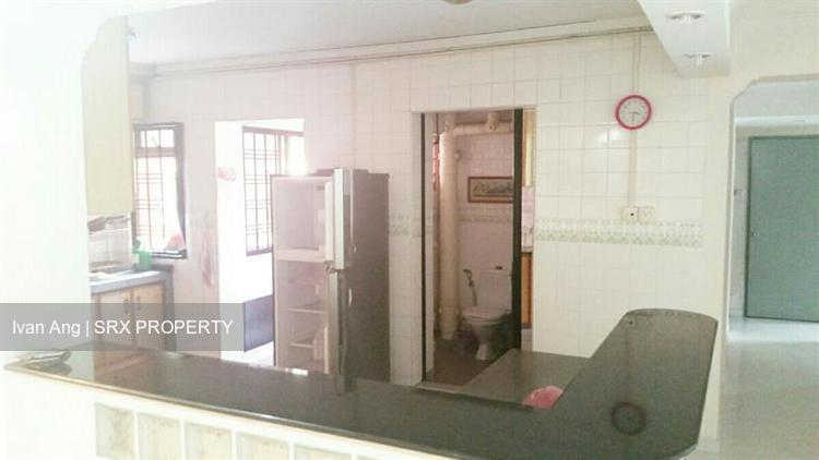 Blk 525 Choa Chu Kang Street 51 (Choa Chu Kang), HDB Executive #214212001